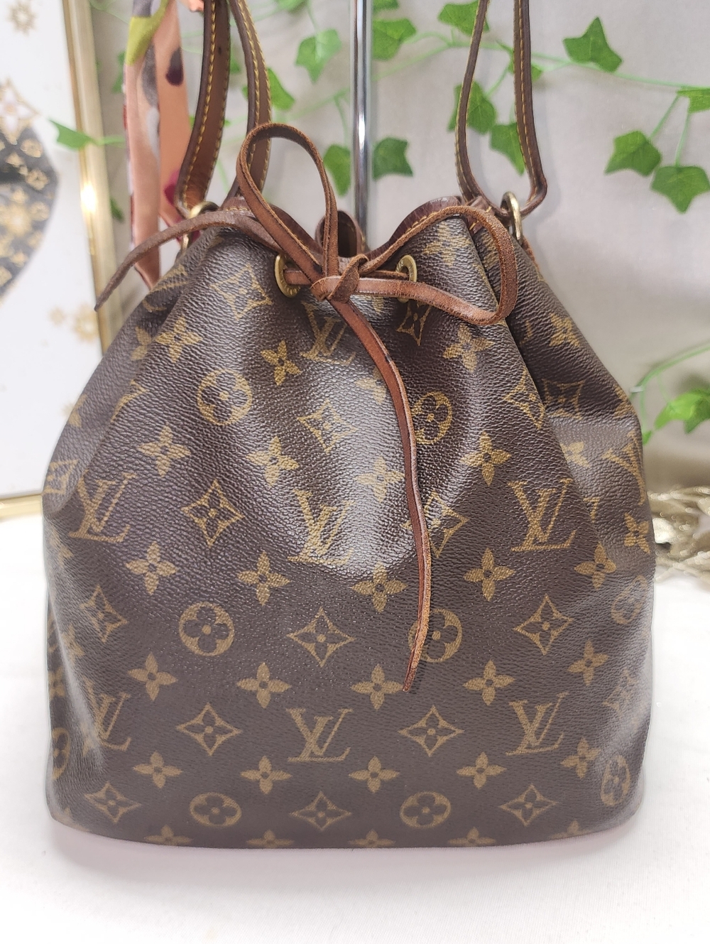 Authentic Louis VuittonMonogram Petit Noe With COA and Dust Bag - Picture 4 of 17